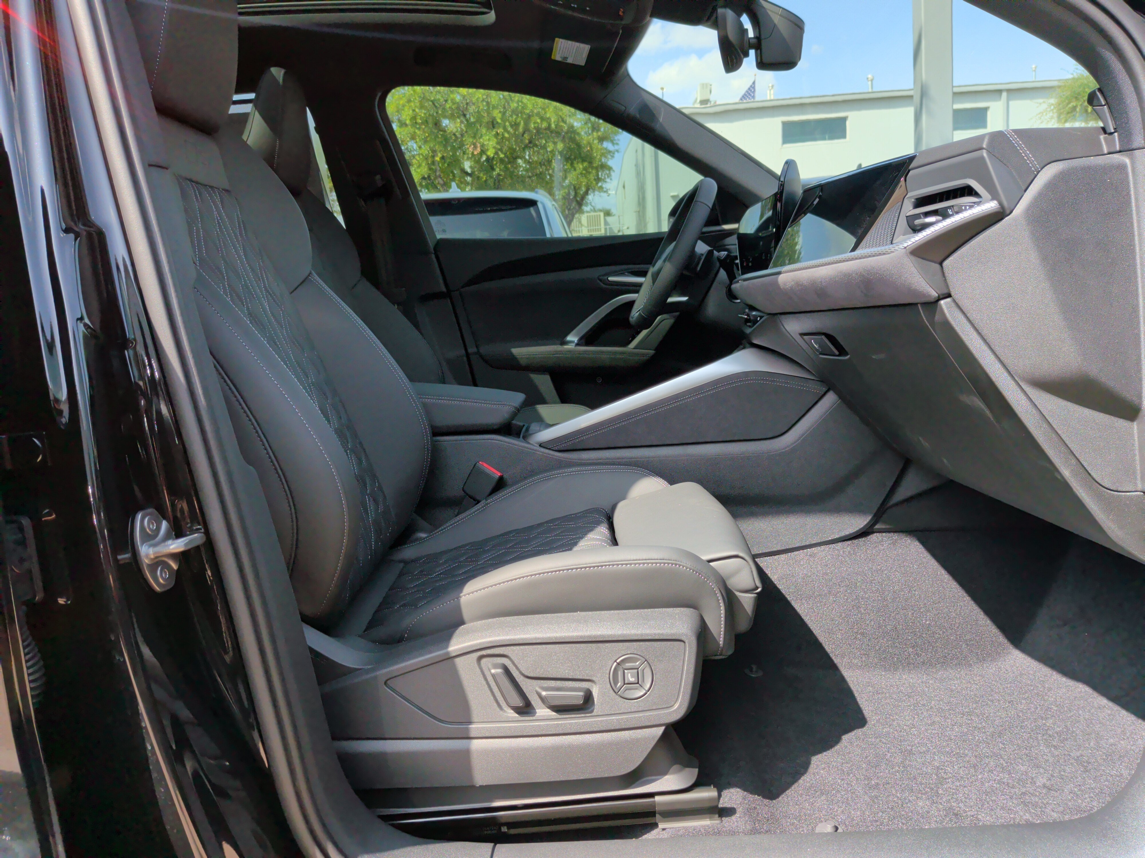 New 2026 Audi SQ5 Prestige AWD/4WD image 20
