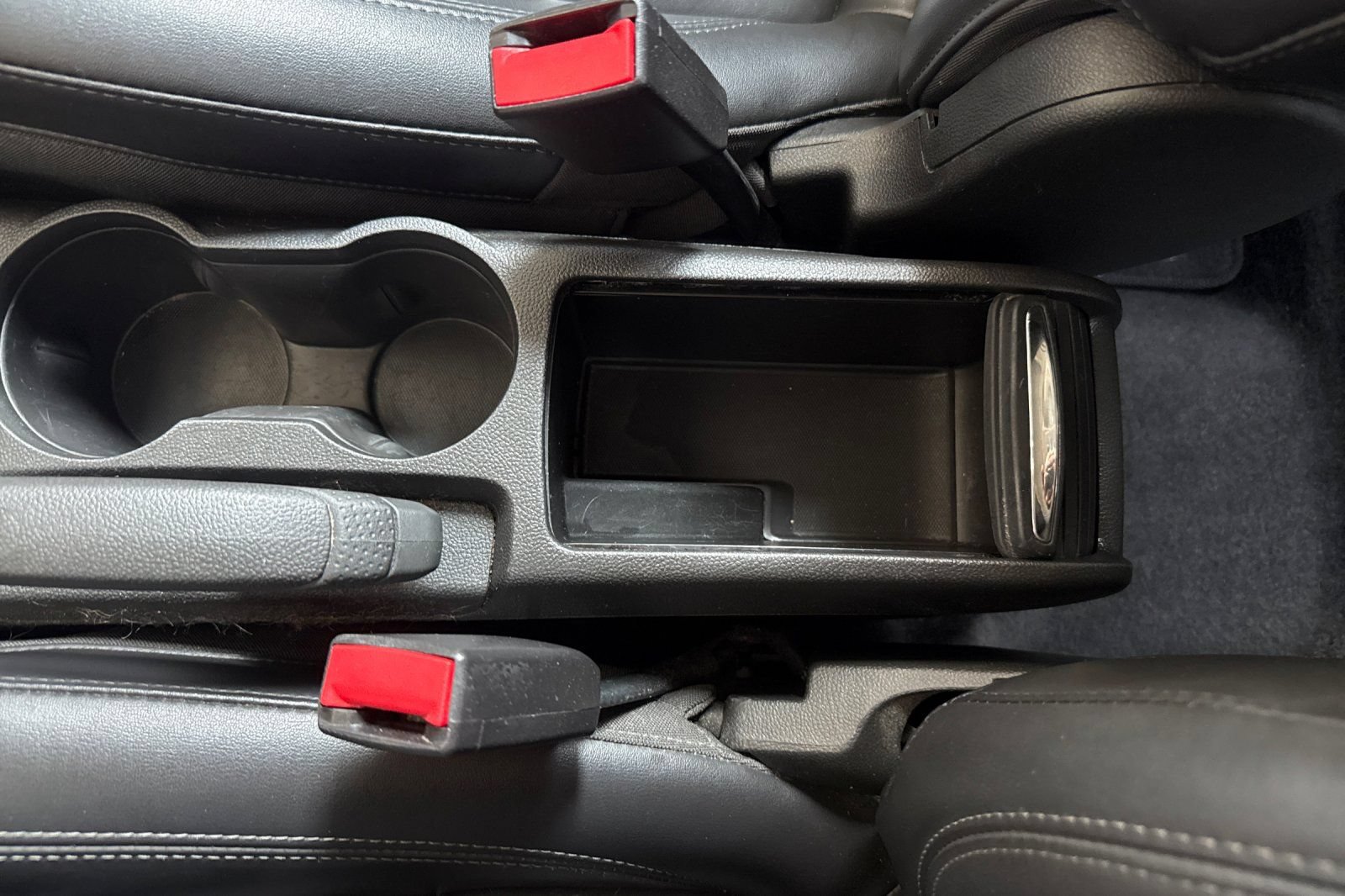 Used 2018 Buick Encore Essence FWD image 30