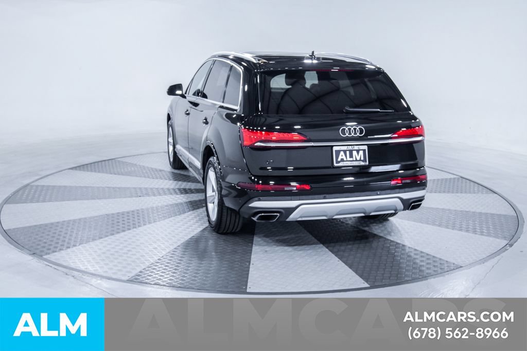 Used 2025 Audi Q7 3.0T Premium AWD/4WD image 8