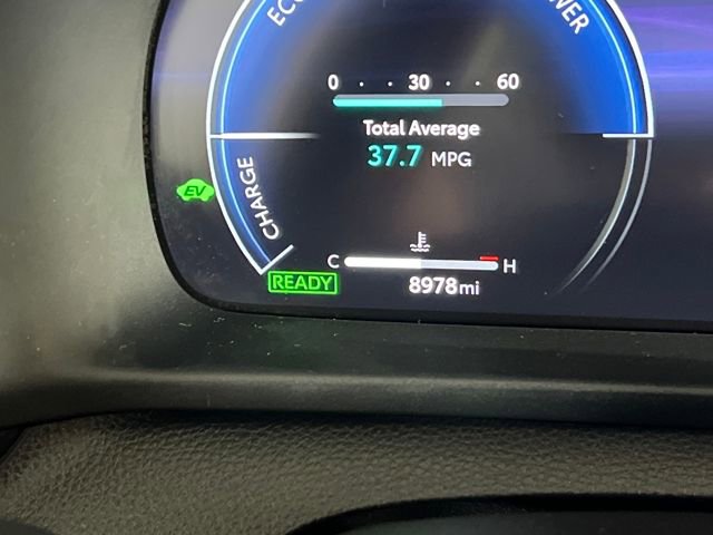 Used 2025 Toyota Crown Signia image 3