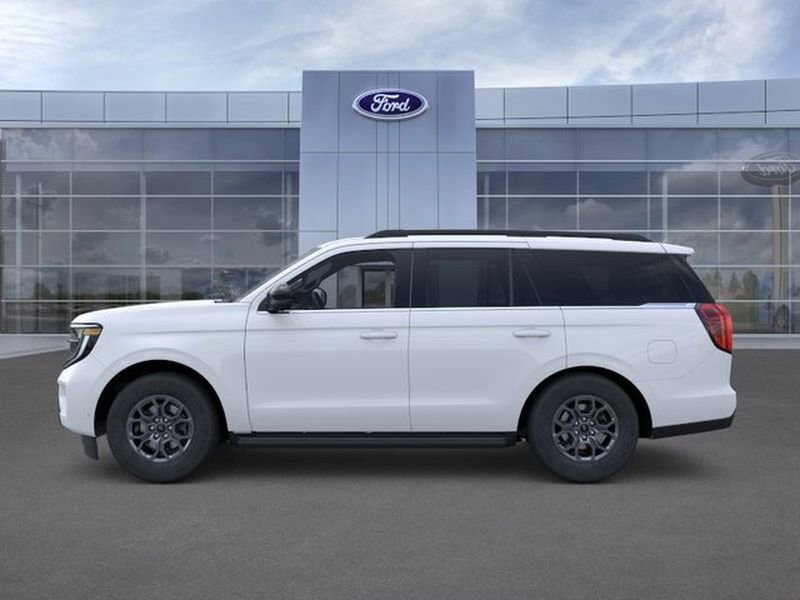 New 2026 Ford Expedition Active image 3