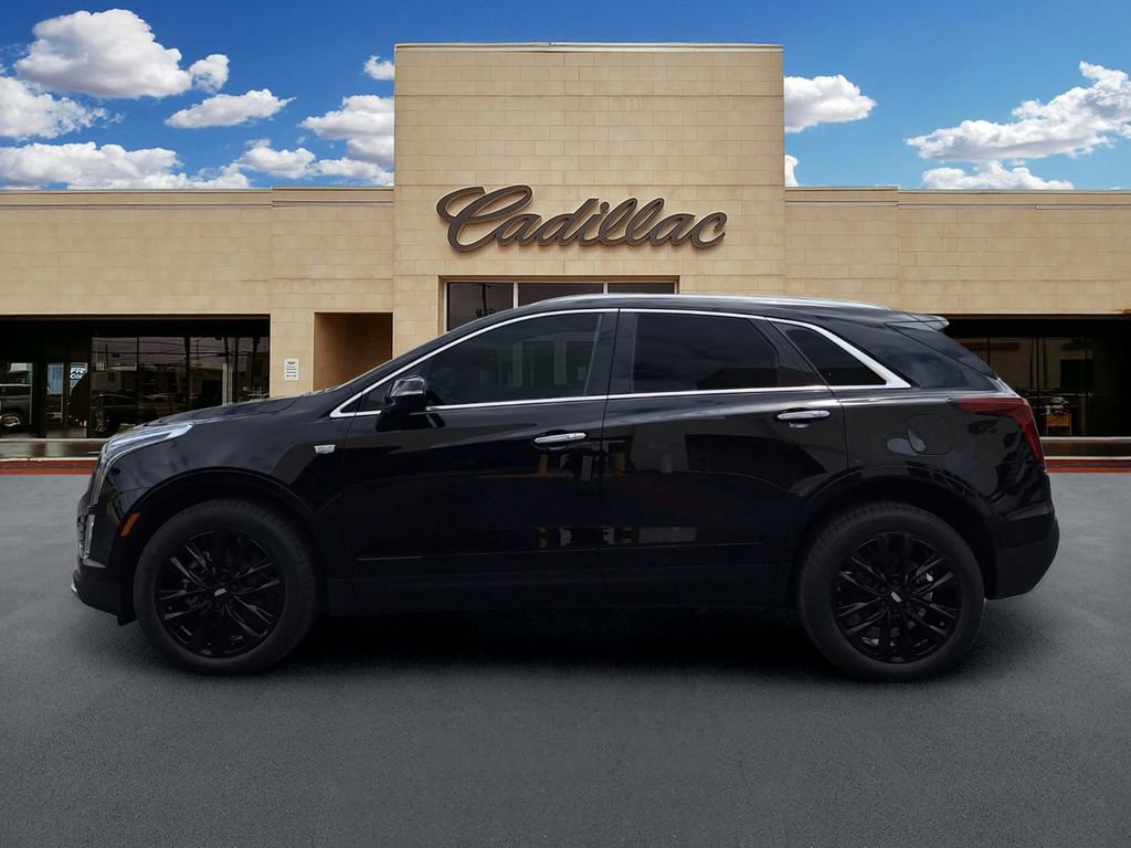 New 2026 Cadillac XT5 Premium Luxury w/ LPO, ONYX Package FWD image 5