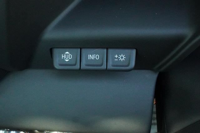 Used 2023 GMC Sierra 1500 AT4 w/ AT4 Premium Package AWD/4WD image 17