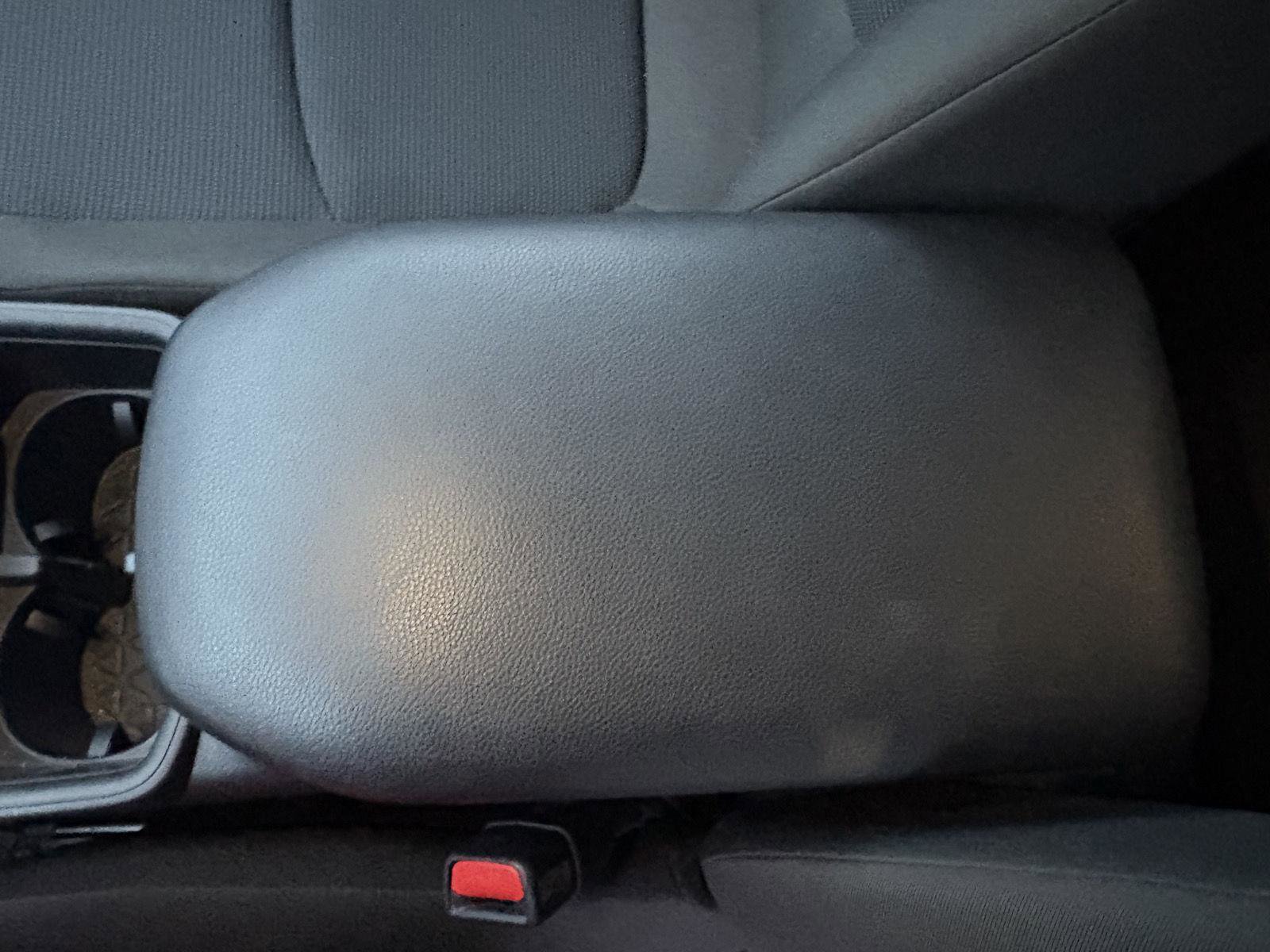 Used 2025 Toyota RAV4 LE image 14