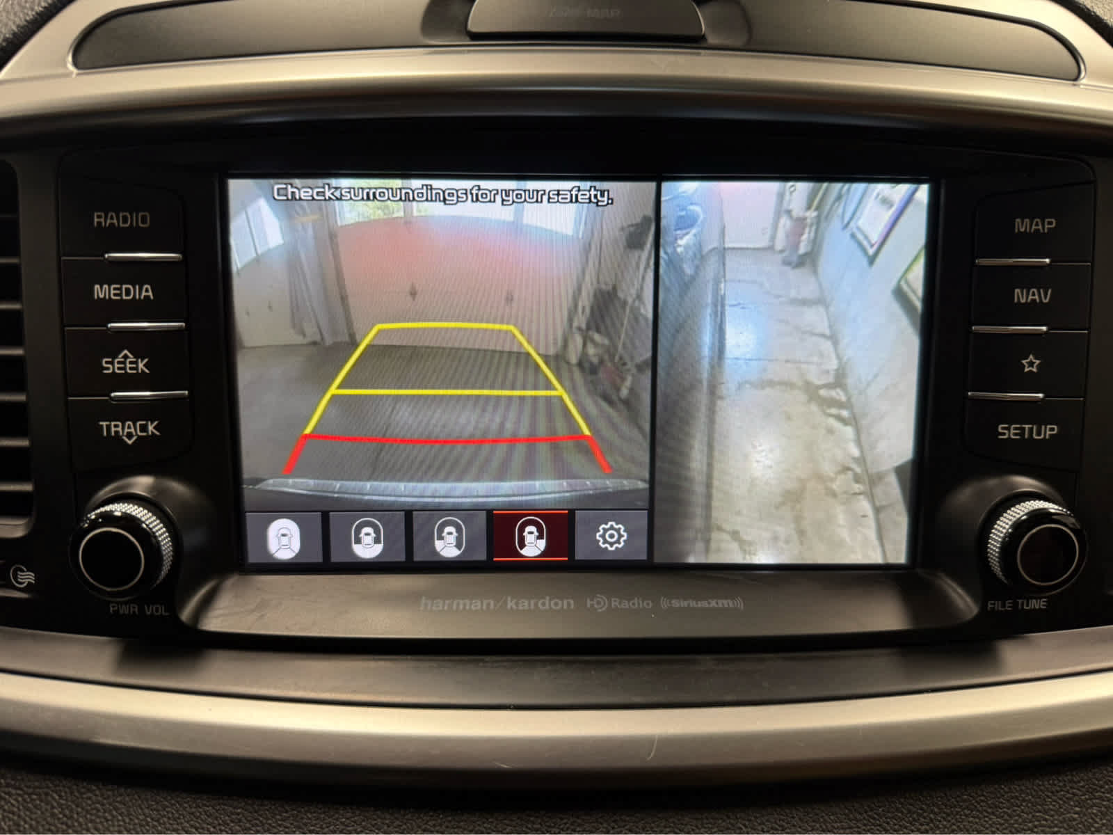 Used 2019 Kia Sorento SX AWD/4WD image 19