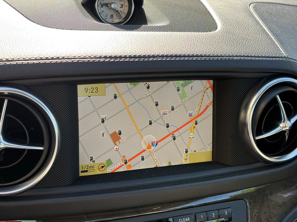 Used 2013 Mercedes-Benz SL 550 image 16