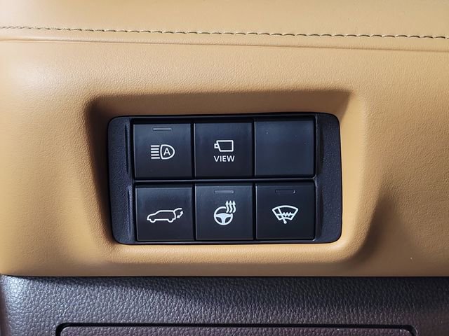 Used 2022 Toyota Highlander Platinum AWD/4WD image 25