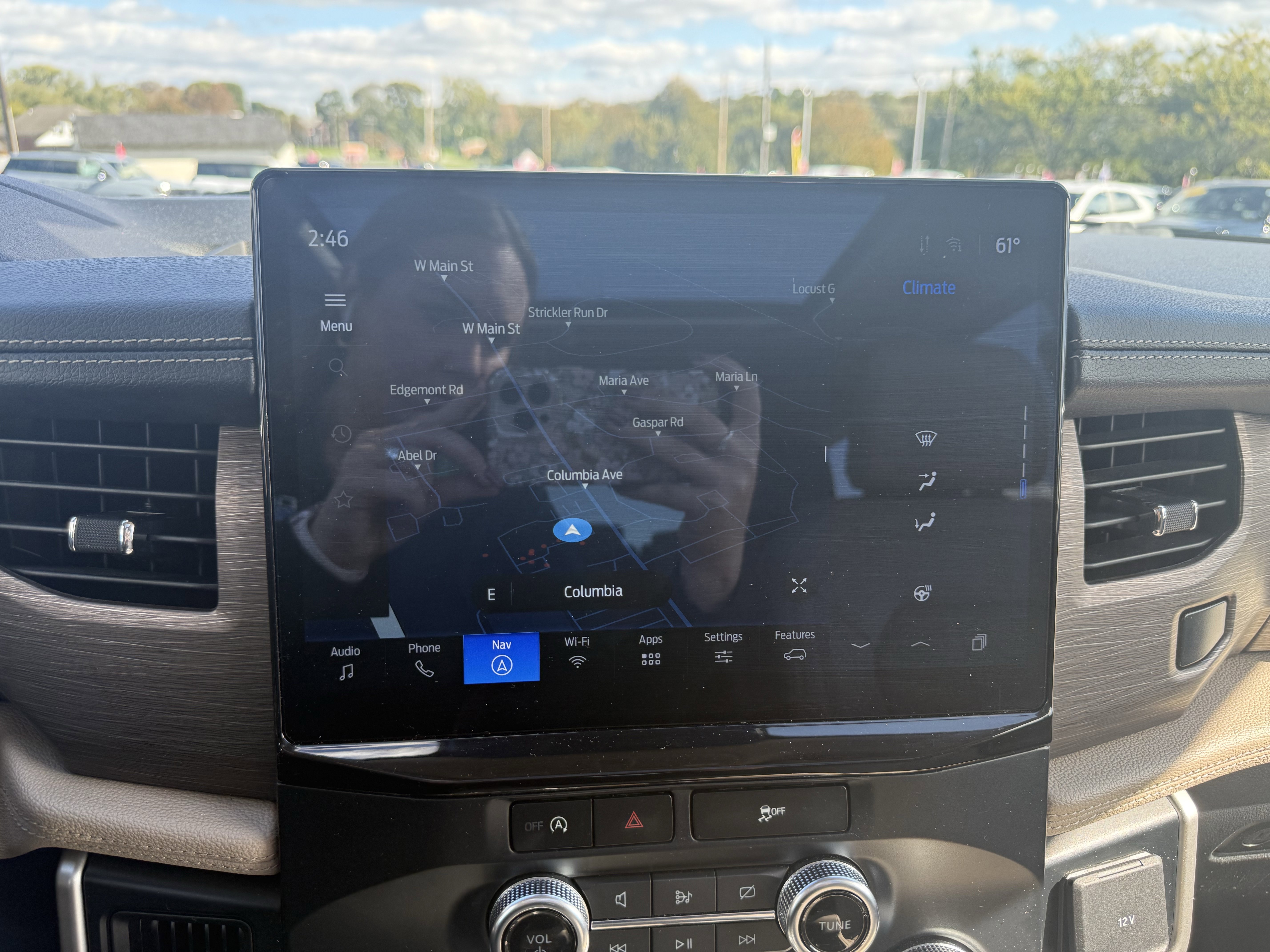 Used 2024 Ford Expedition Limited image 21