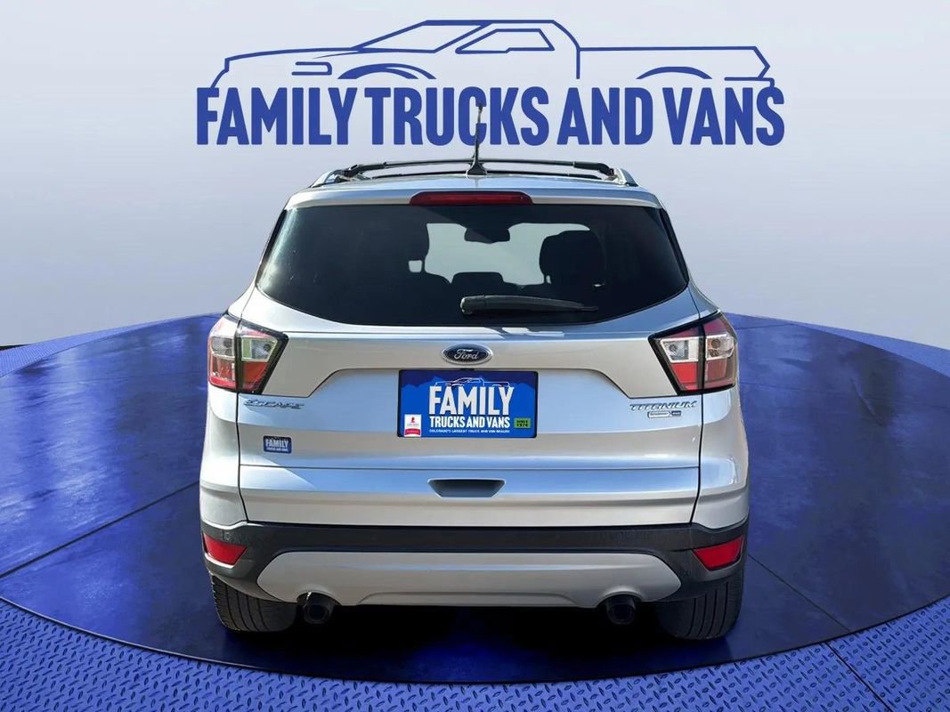 Used 2018 Ford Escape Titanium image 4