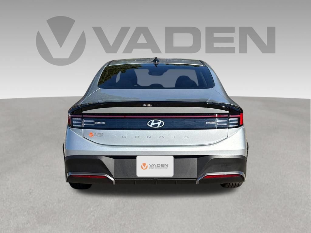 New 2026 Hyundai Sonata SE FWD image 20
