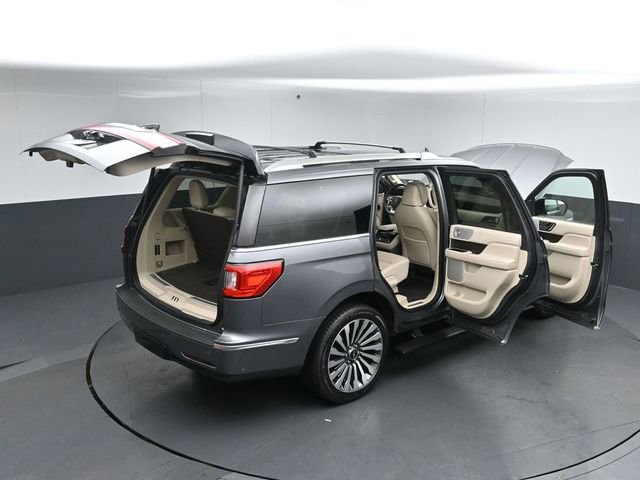 Certified 2021 Lincoln Navigator Reserve w/ Luxury Package AWD/4WD image 61