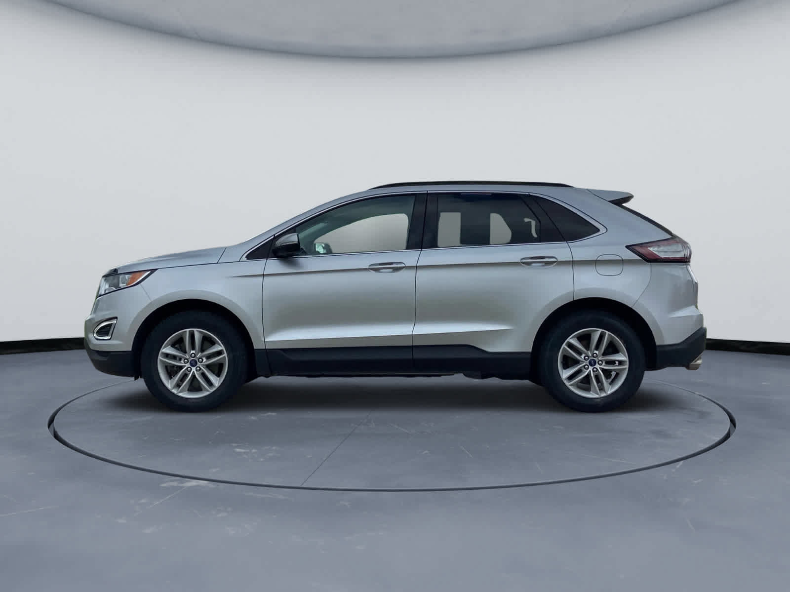 Used 2018 Ford Edge SEL w/ Equipment Group 201A AWD/4WD image 10