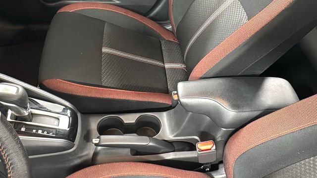 Used 2025 Nissan Versa SR image 31