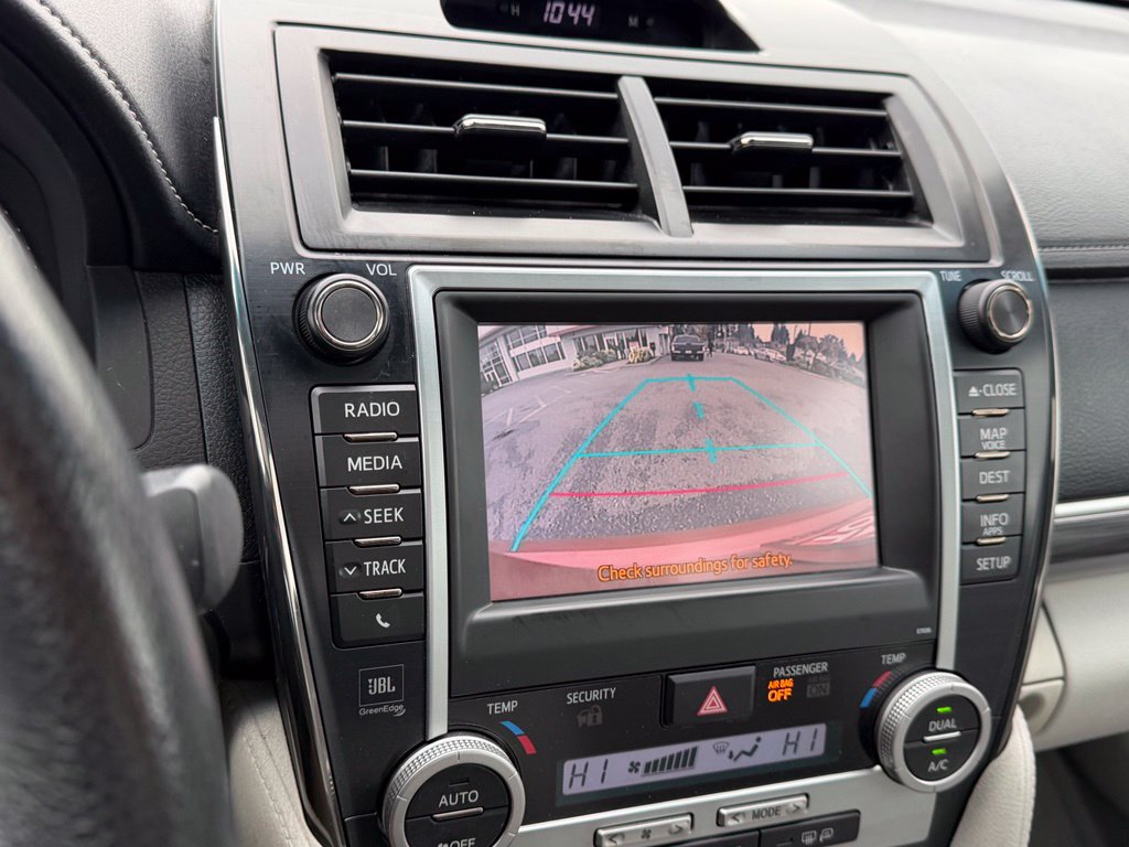 Used 2012 Toyota Camry XLE w/ Leather Pkg FWD image 25