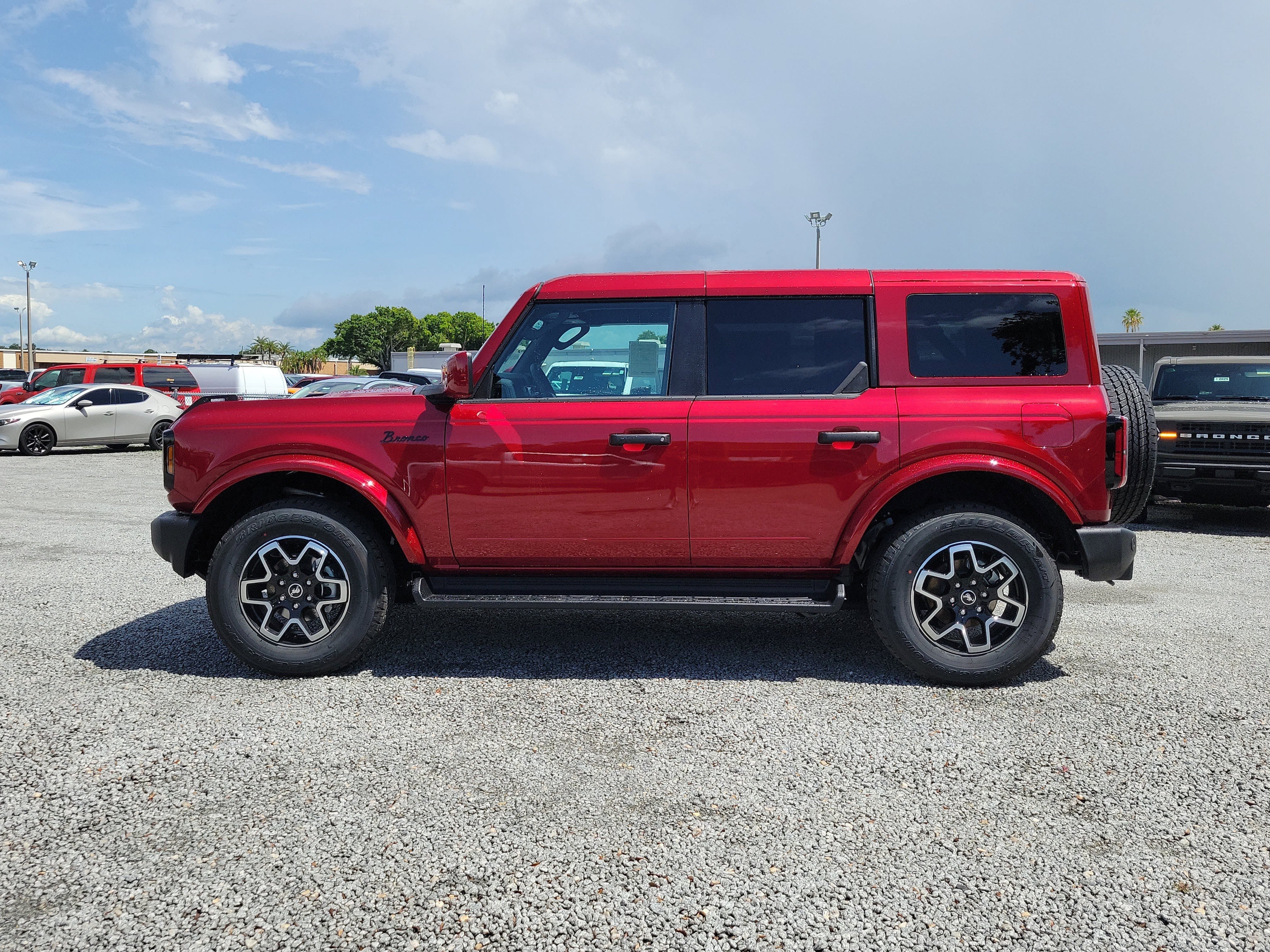 New 2026 Ford Bronco Outer Banks AWD/4WD image 7