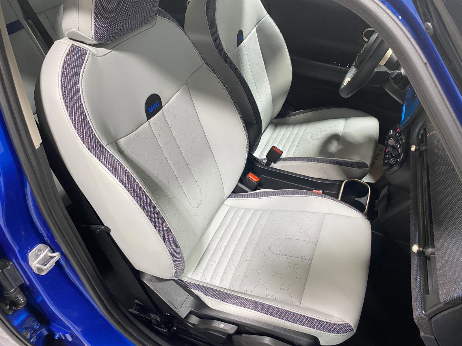 Certified 2025 MINI Cooper S image 18