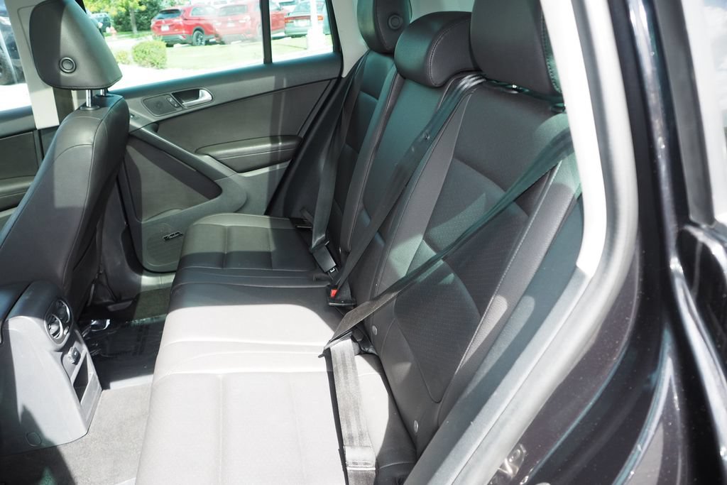 Used 2015 Volkswagen Tiguan S FWD image 15