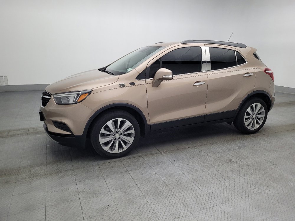 Used 2018 Buick Encore Preferred FWD image 2