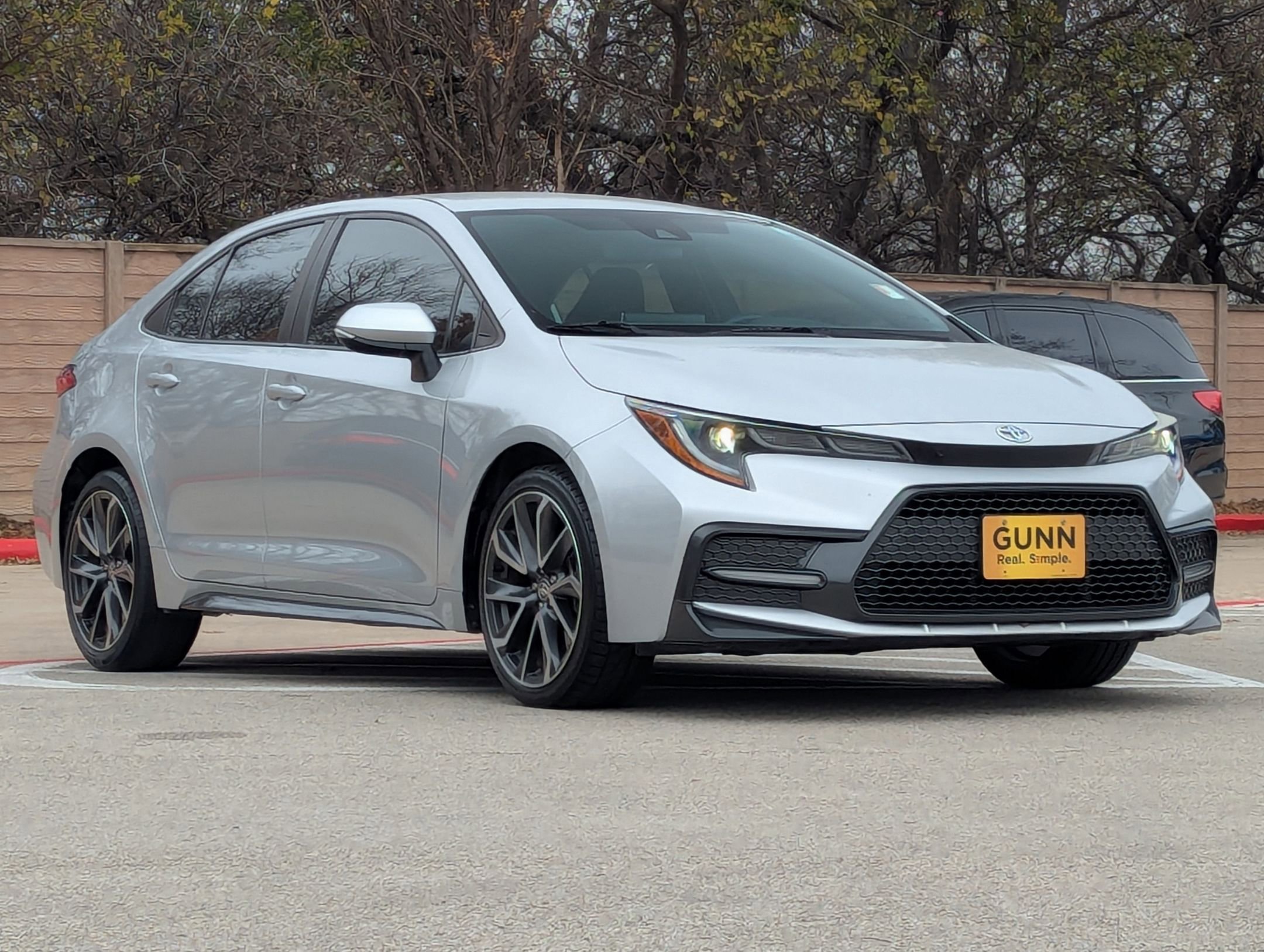 Used 2020 Toyota Corolla SE video 2