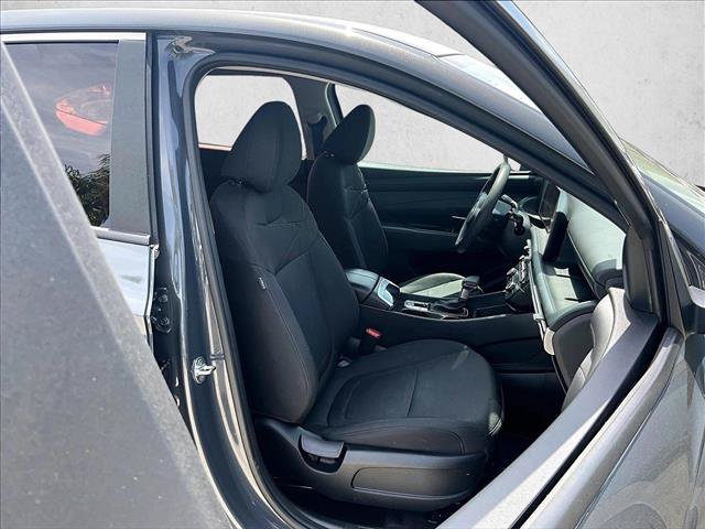 Used 2025 Hyundai Tucson SE FWD image 9
