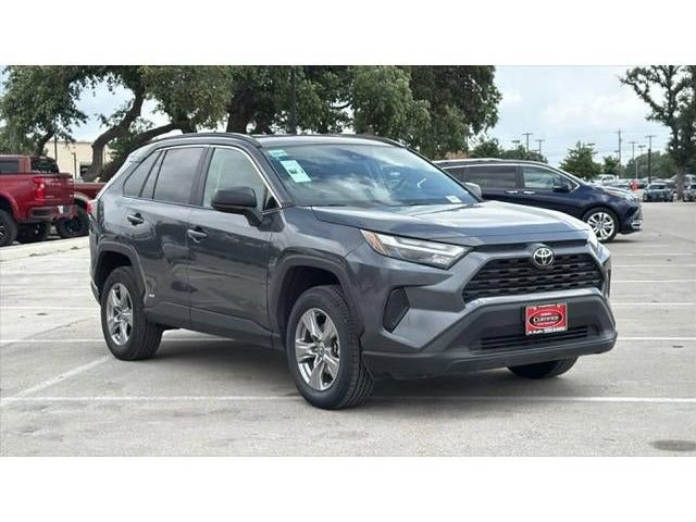Certified 2025 Toyota RAV4 LE AWD/4WD image 3