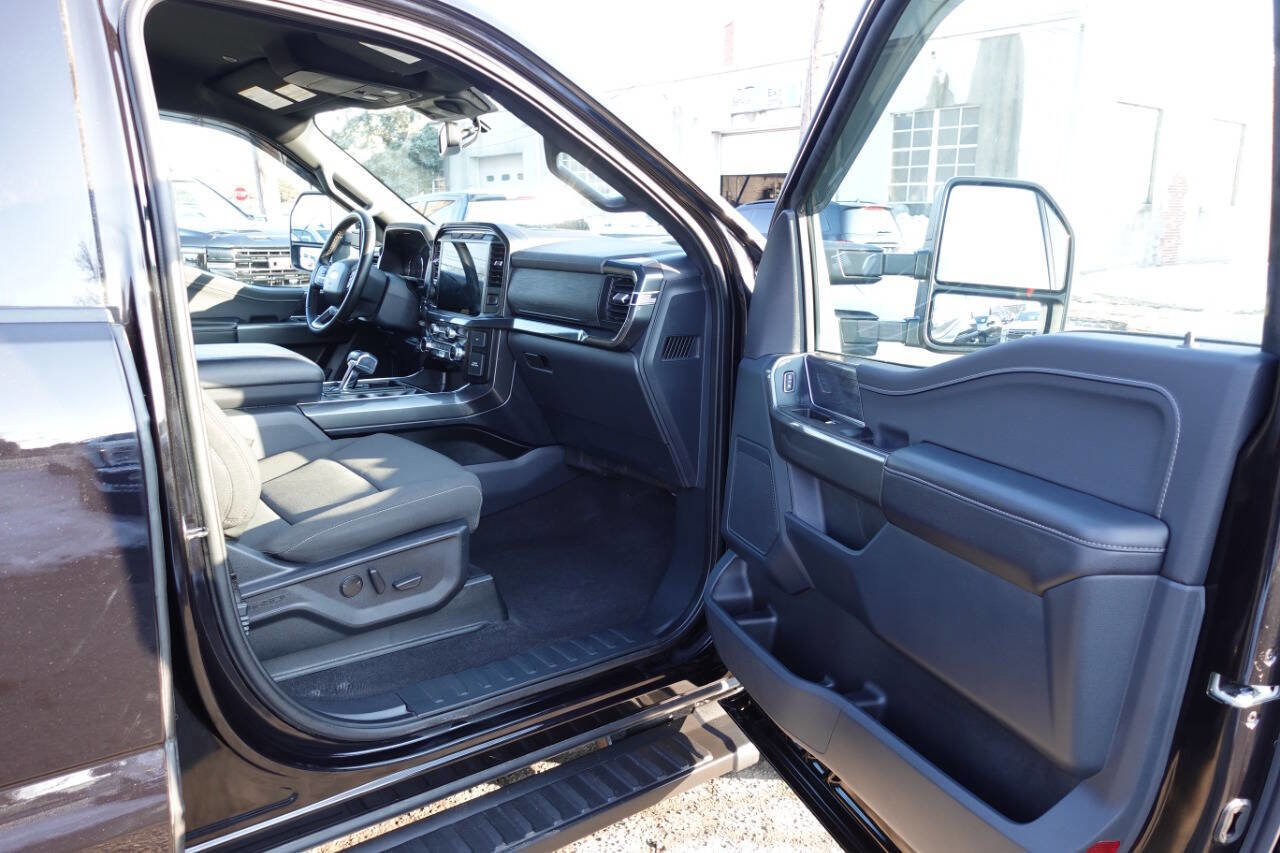 Used 2023 Ford F150 XLT w/ Equipment Group 302A High image 30