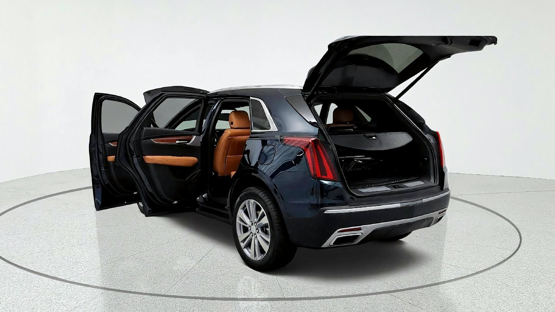 Certified 2024 Cadillac XT5 Premium Luxury w/ LPO, Floor Liner Package AWD/4WD image 11
