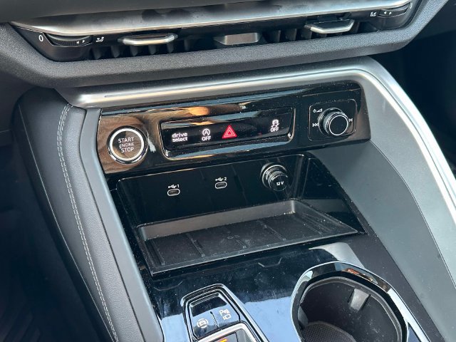 Certified 2025 Audi Q5 Premium Plus AWD/4WD image 31