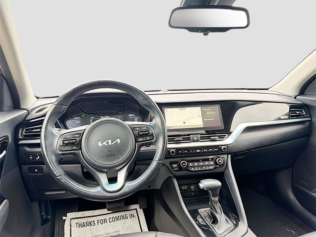 Used 2022 Kia Niro EX Premium image 27