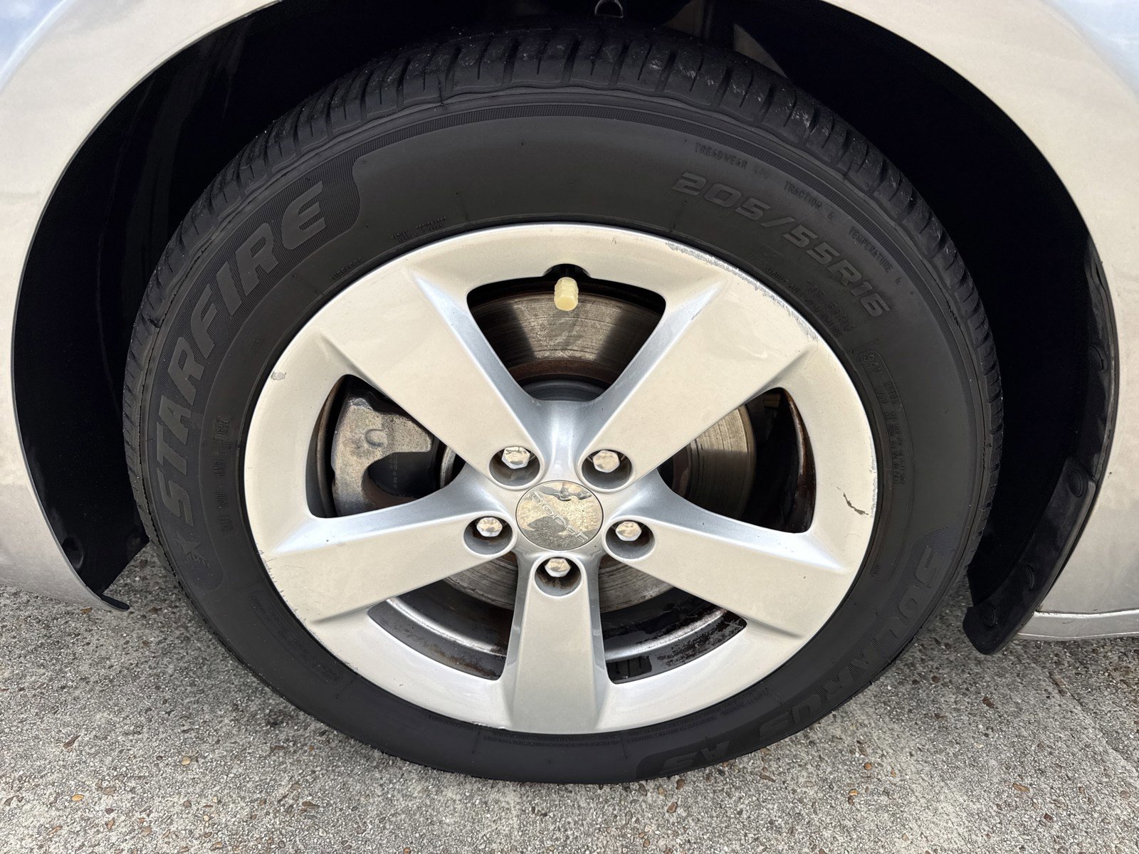 Used 2015 Dodge Dart SXT FWD image 10