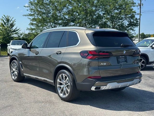 New 2026 BMW X5 xDrive40i w/ Climate Comfort Package AWD/4WD image 8