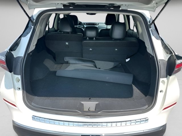 Used 2022 Nissan Murano SV AWD/4WD image 12