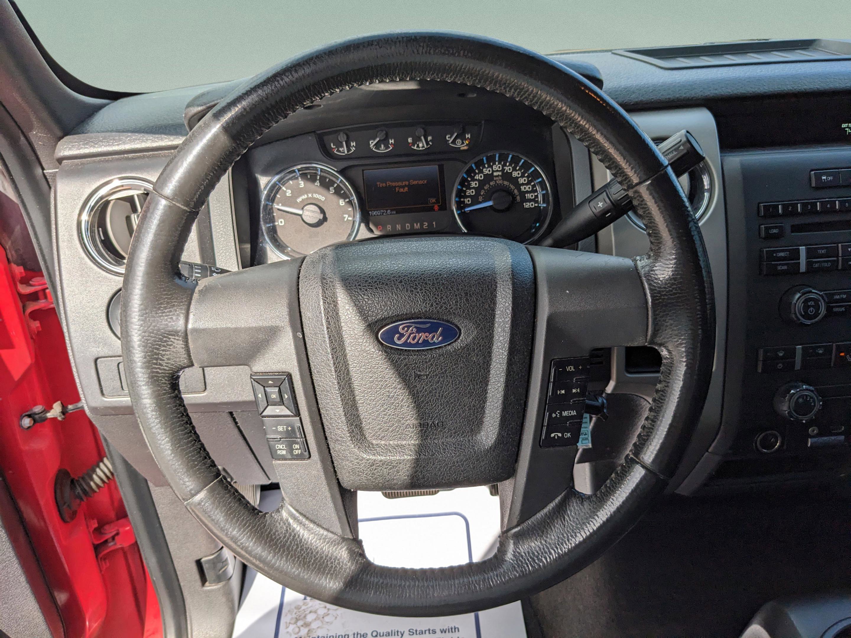 Used 2011 Ford F150 XLT w/ XLT Convenience Pkg image 11