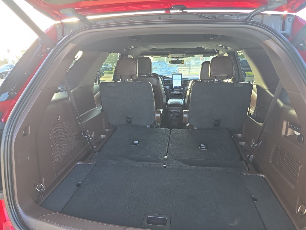 Used 2022 Ford Explorer King Ranch w/ Technology Package AWD/4WD image 19