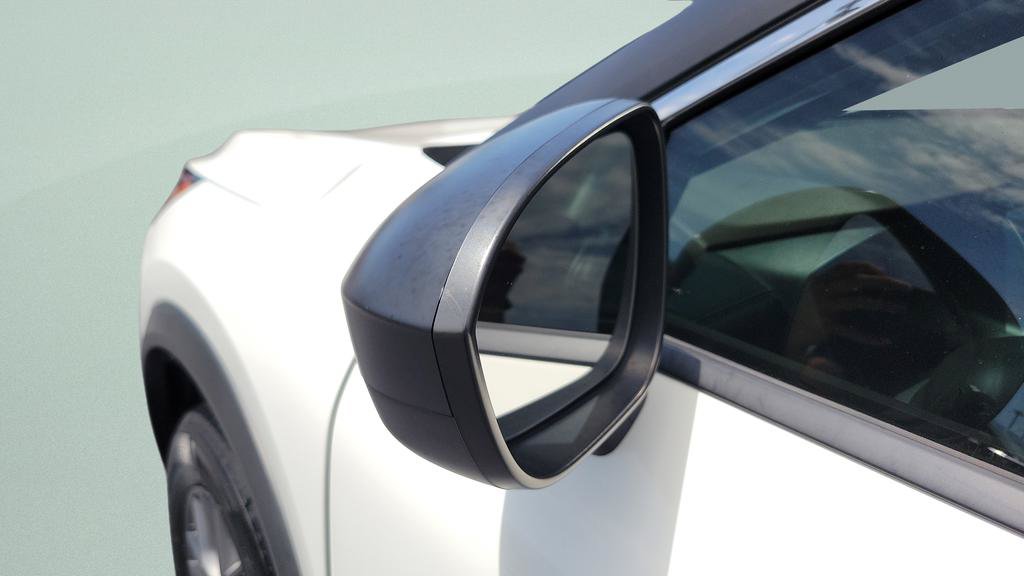 Used 2023 Nissan Rogue S FWD image 31