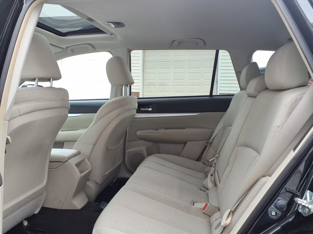 Used 2012 Subaru Outback 2.5i Premium image 10
