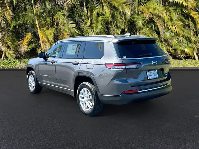 New 2025 Jeep Grand Cherokee L Laredo image 3