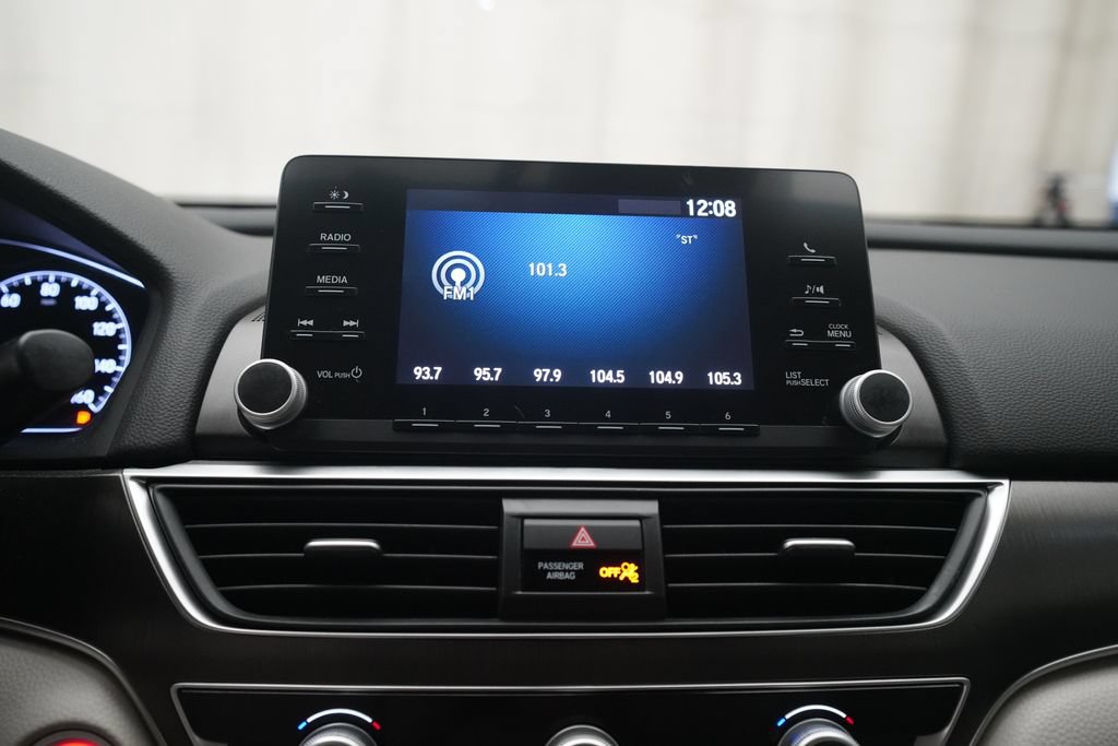Certified 2018 Honda Accord LX image 6