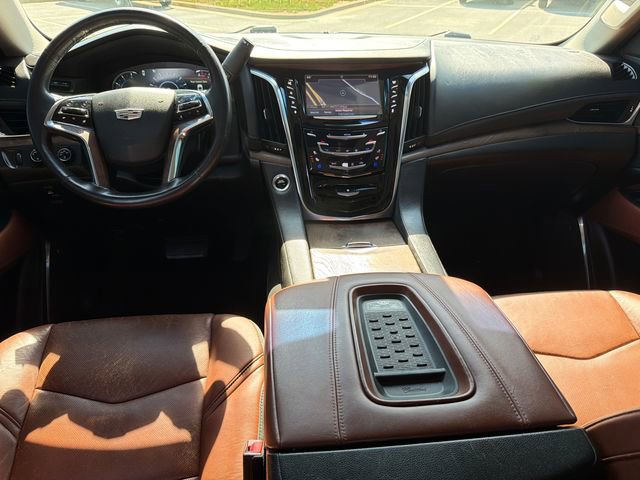 Used 2016 Cadillac Escalade Premium image 24