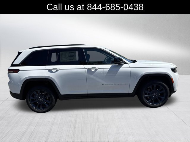 New 2026 Jeep Grand Cherokee Limited AWD/4WD image 4