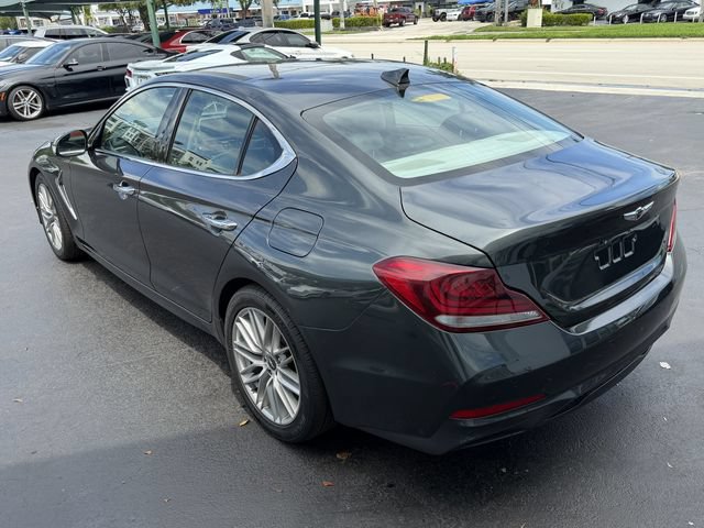 Used 2021 Genesis G70 2.0T w/ Elite Package RWD image 3