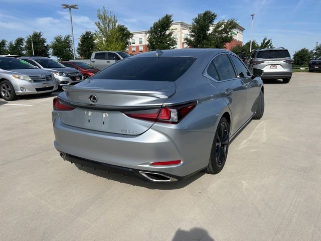 Used 2023 Lexus ES 350 F Sport w/ Accessory Package (Z2) FWD image 3