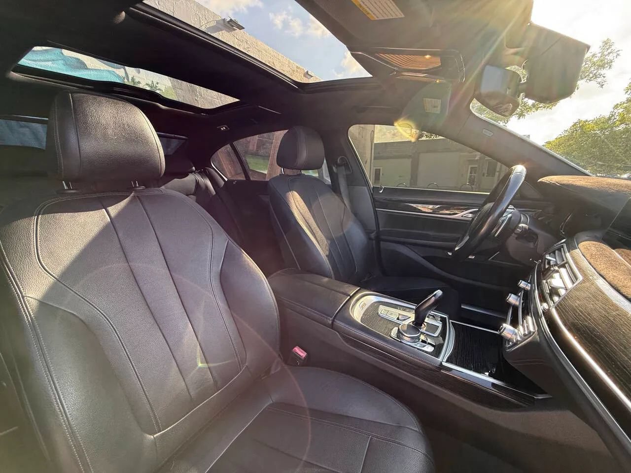 Used 2017 BMW 740i xDrive AWD/4WD image 14