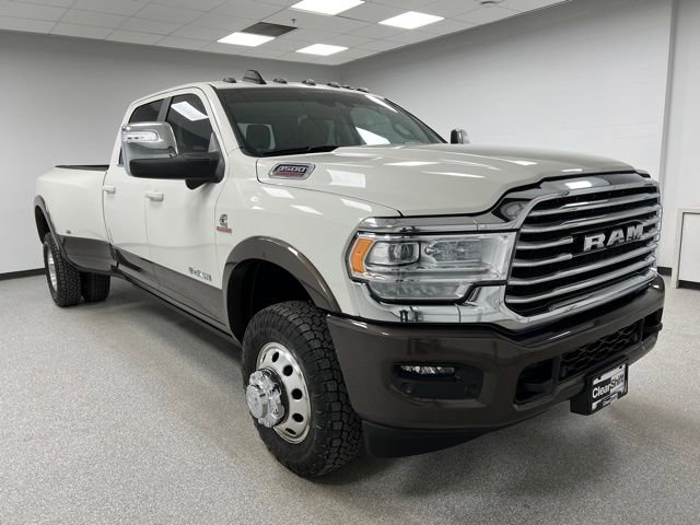 Used 2024 RAM 3500 Limited w/ Safety Group AWD/4WD image 2