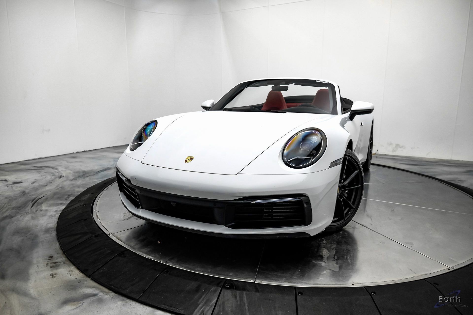 Used 2021 Porsche 911 Carrera 4 image 4