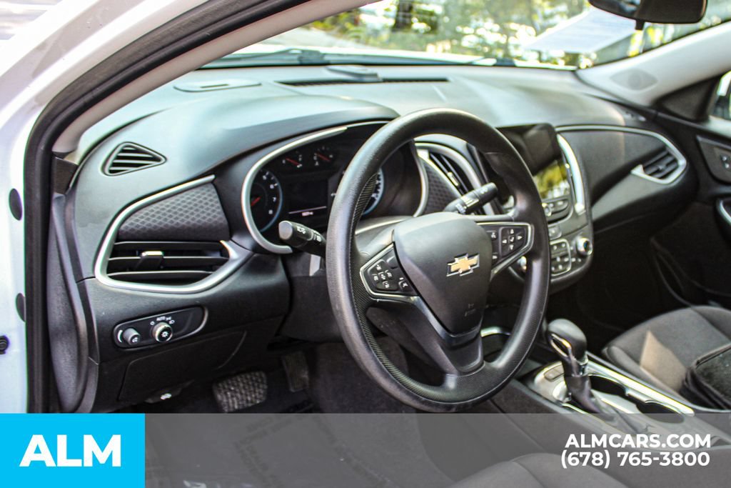 Used 2024 Chevrolet Malibu LT FWD image 21