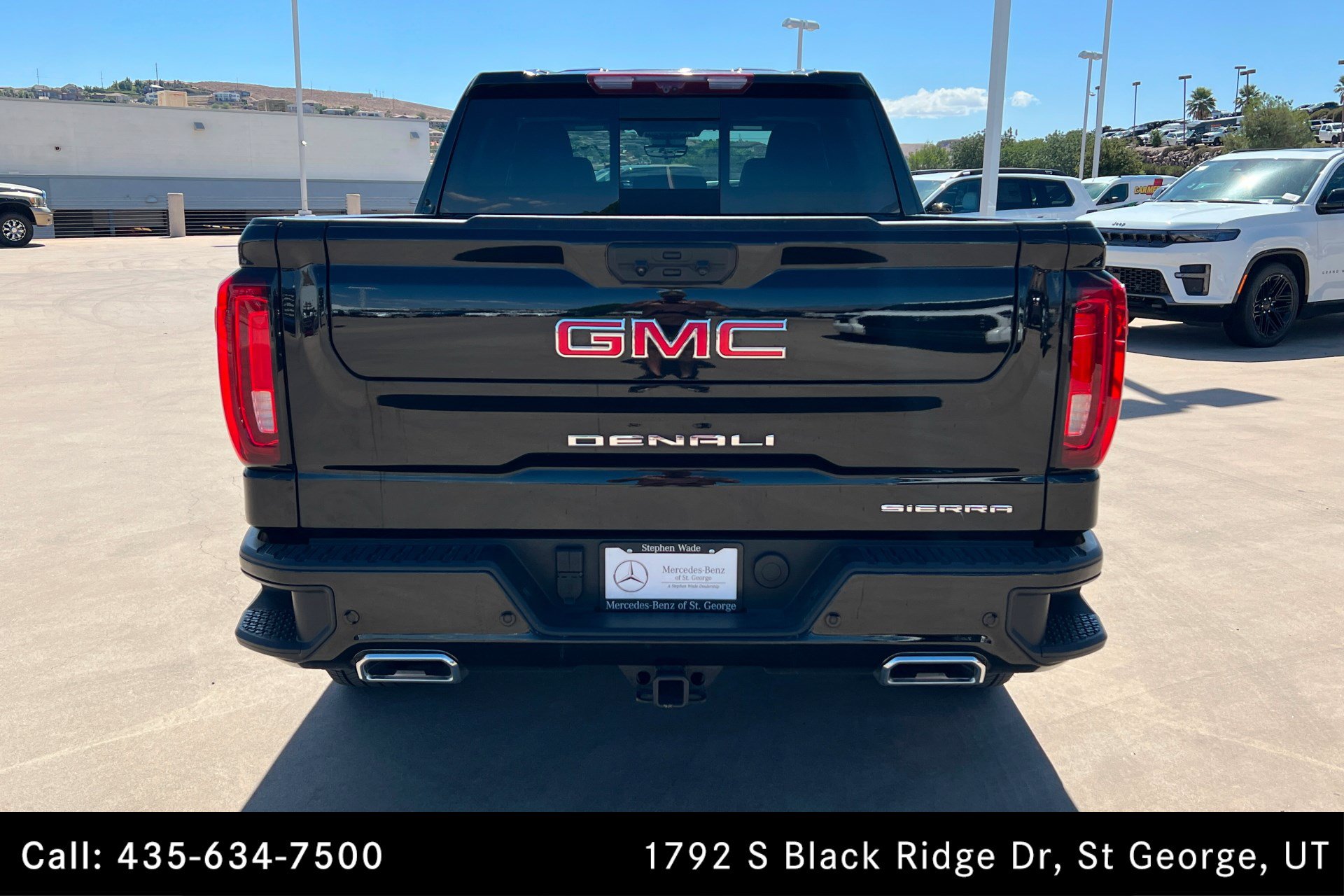 Used 2025 GMC Sierra 1500 Denali w/ Denali Reserve Package AWD/4WD image 4