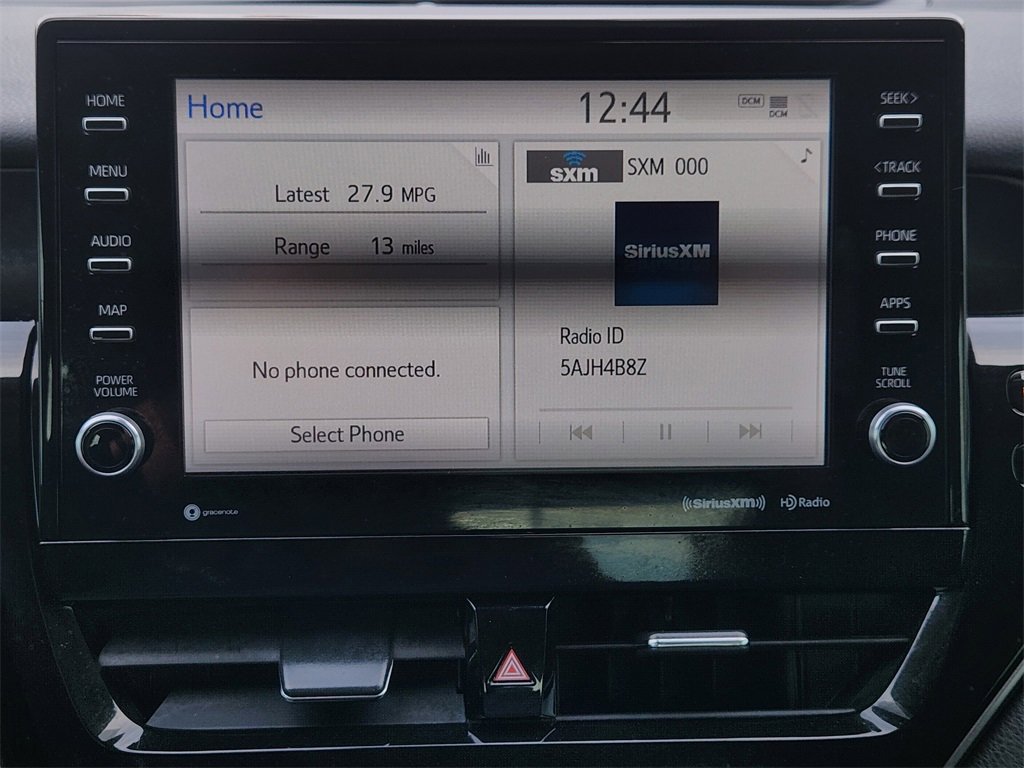 Used 2022 Toyota Camry XSE image 19