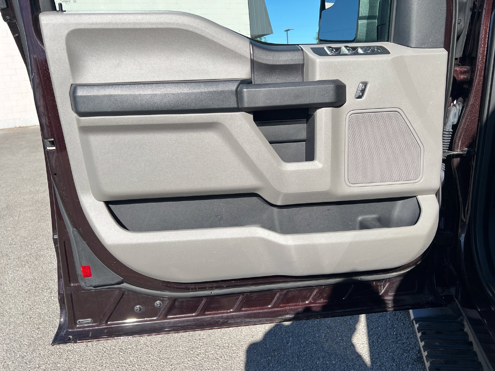 Used 2018 Ford F150 XL w/ Equipment Group 101A Mid AWD/4WD image 10