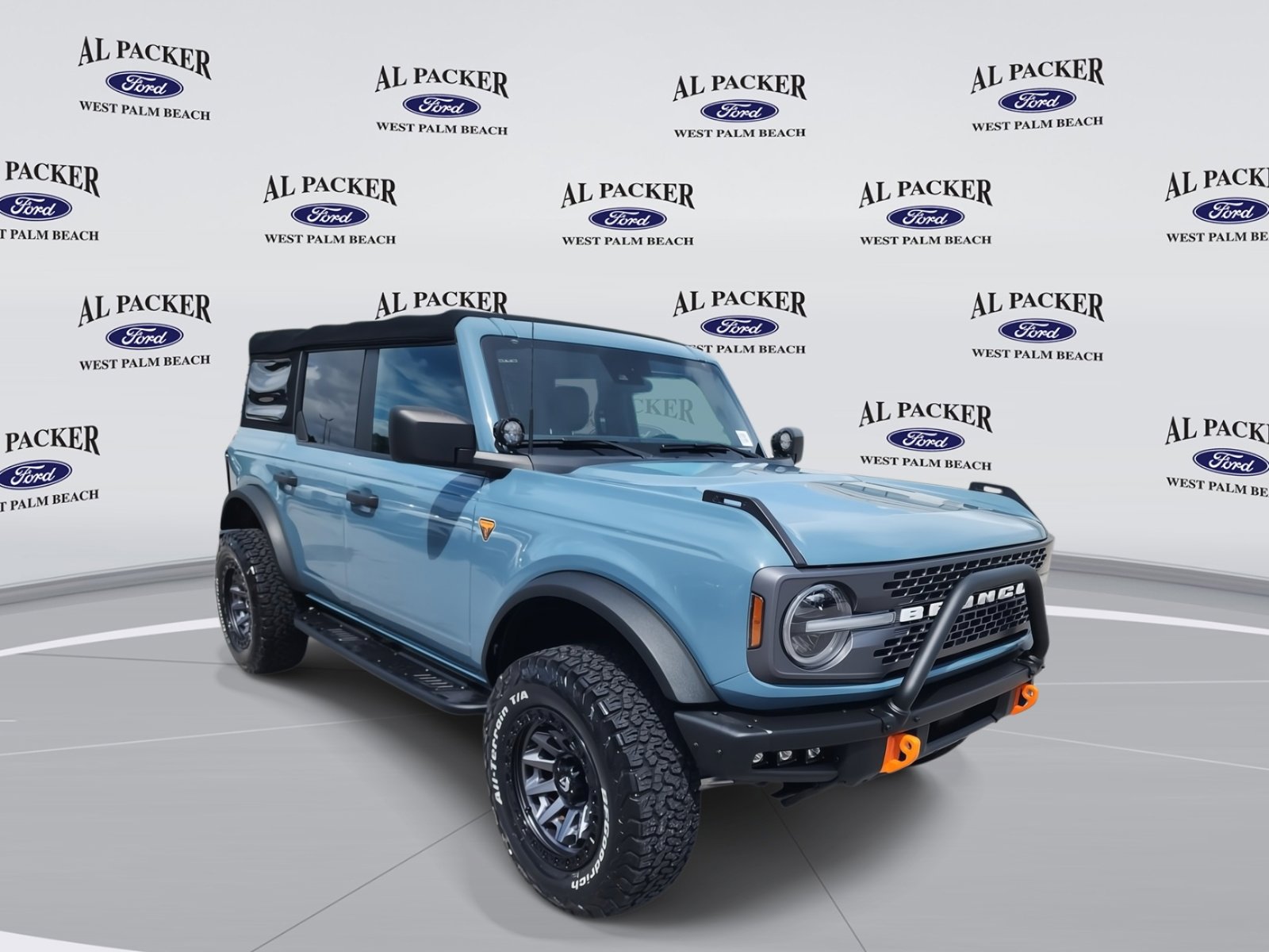 Used 2022 Ford Bronco Badlands image 7